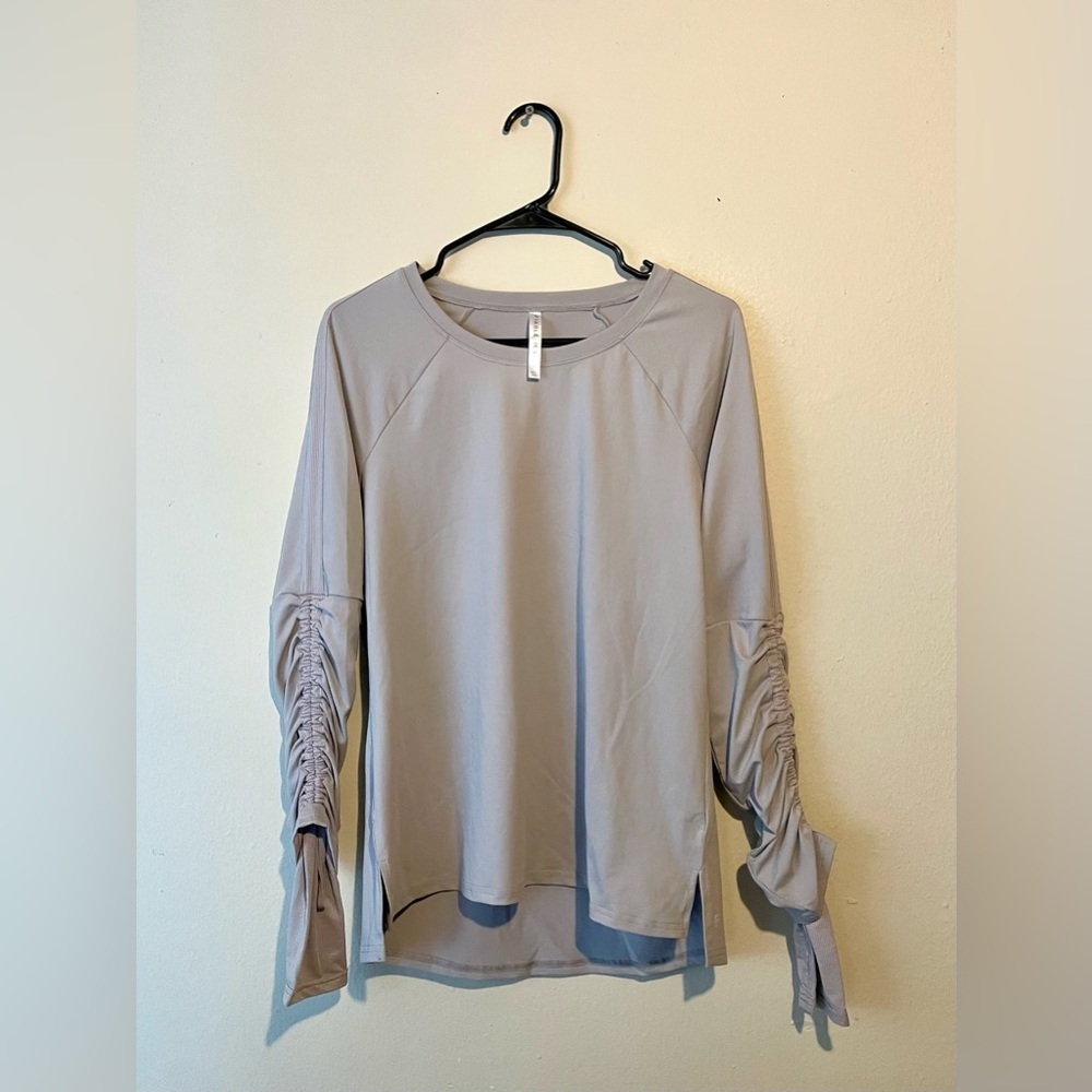 Fabletics‎ Women's Cashel Adjustable Long Sleeve Beige Top Size L Activewear
